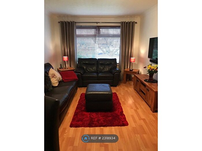 2 Bedroom Semi-Detached House To Rent In Westdyke Place, Aberdeen, AB32