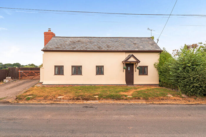 2 Bedroom Cottage For Sale In Hyde Ash, Leominster, HR6