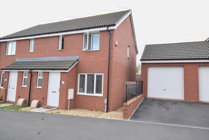 3 Bedroom Property To Rent In Pincombe Road, Bideford, EX39