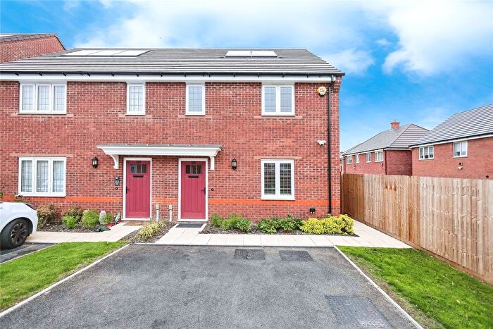 3 Bedroom Semi-Detached House For Sale In Eagle Lane, Birmingham, West Midlands, B31