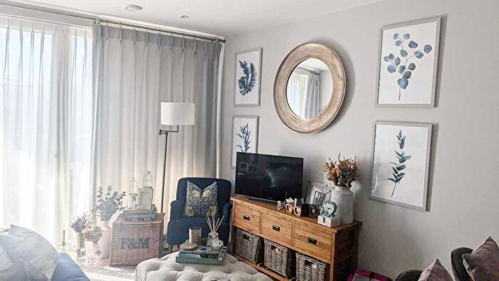 1 Bedroom Flat To Rent In Wandle Road, Croydon, CR0