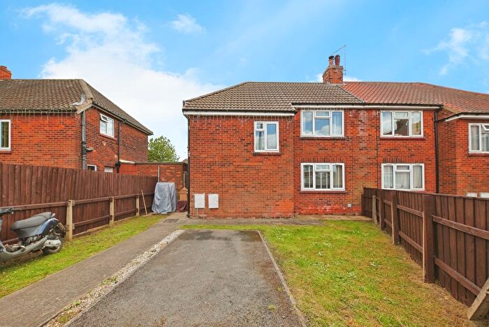 3 Bedroom Semi Detached House For Sale In Beacon Avenue, Barton-Upon-Humber, DN18