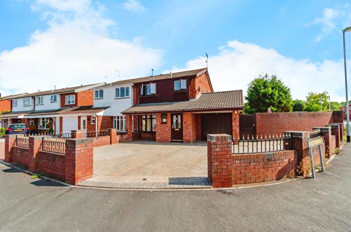 3 Bedroom Semi-Detached House For Sale In Greville Close, Penkridge, Stafford, Staffordshire, ST19