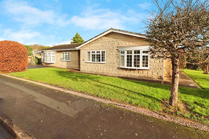 4 Bedroom Detached Bungalow For Sale In Auden Close, Lincoln, LN2