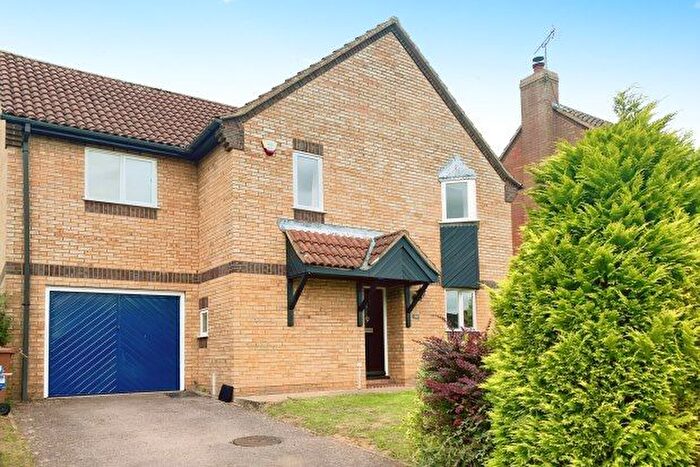 4 Bedroom Property To Rent In Birkdale Court, Bury St. Edmunds, IP28