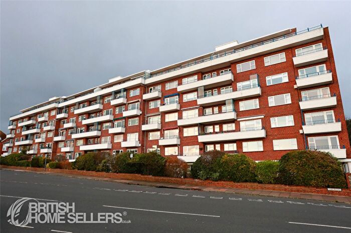 3 Bedroom Flat For Sale In Cliff Road, Eastbourne, East Sussex, BN20