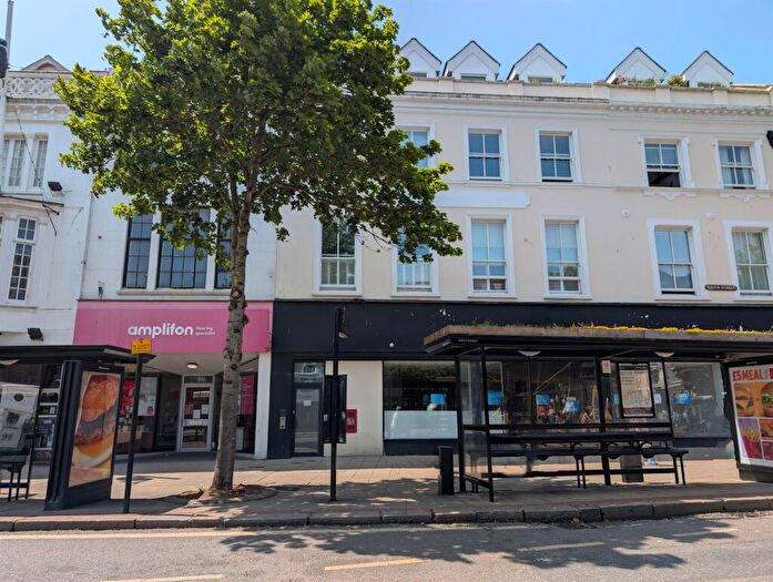 1 Bedroom Flat For Sale In South Street, Worthing, BN11