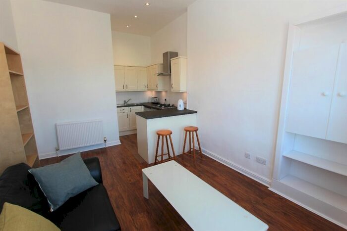 1 Bedroom Flat To Rent In Albert Street, Leith, Edinburgh, EH7