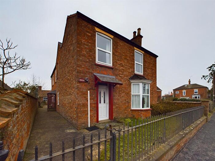 5 Bedroom Detached House For Sale In Roseville, Main Street, Marehem Le Fen, PE22