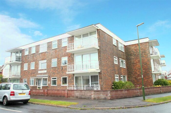 2 Bedroom Apartment To Rent In Selsey Court, Chanctonbury Road, Rustington, West Sussex, BN16