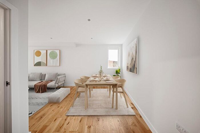 3 Bedroom Terraced House For Sale In Goldsmith Mews, Gravesend, Kent, DA12