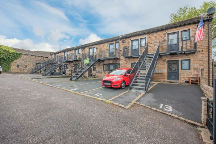 1 Bedroom Flat To Rent In Brigg Mount, Cross Hills, BD20