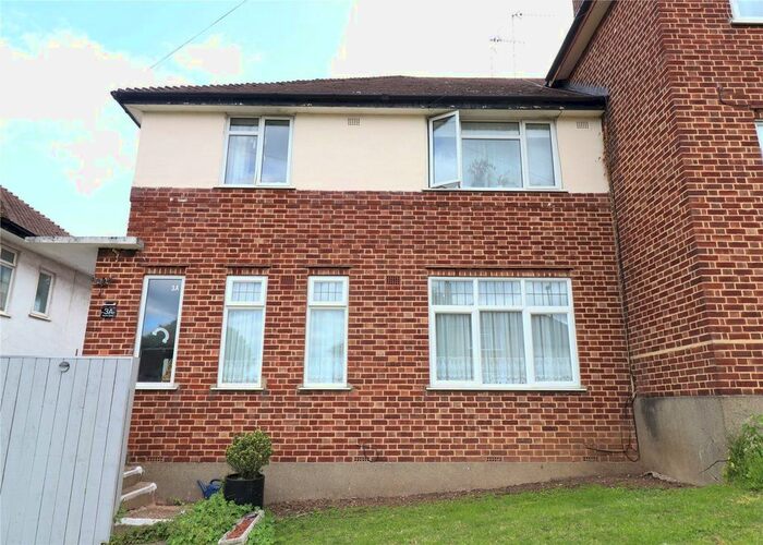 2 Bedroom Maisonette To Rent In Haydon Close, London, NW9