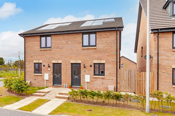 2 Bedroom Semi-Detached House For Sale In Carswell Crescent, South Queensferry, EH30