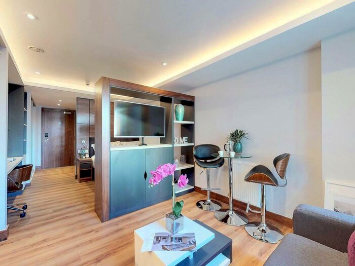 Studio To Rent In Cookridge Street, Leeds, West Yorkshire, LS2