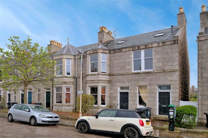 4 Bedroom Flat To Rent In Stanley Street, Aberdeen, AB10