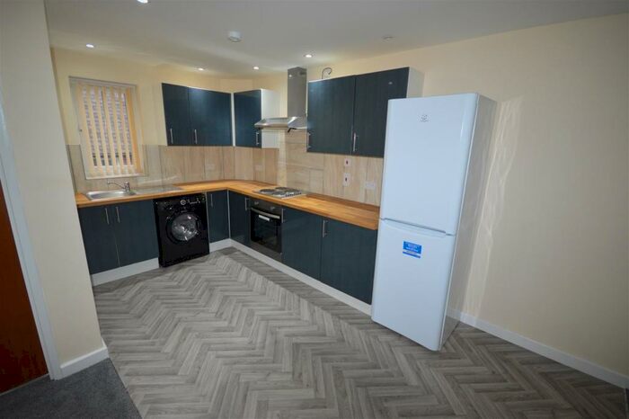 1 Bedroom Flat To Rent In Narborough Road, Leicester, LE3