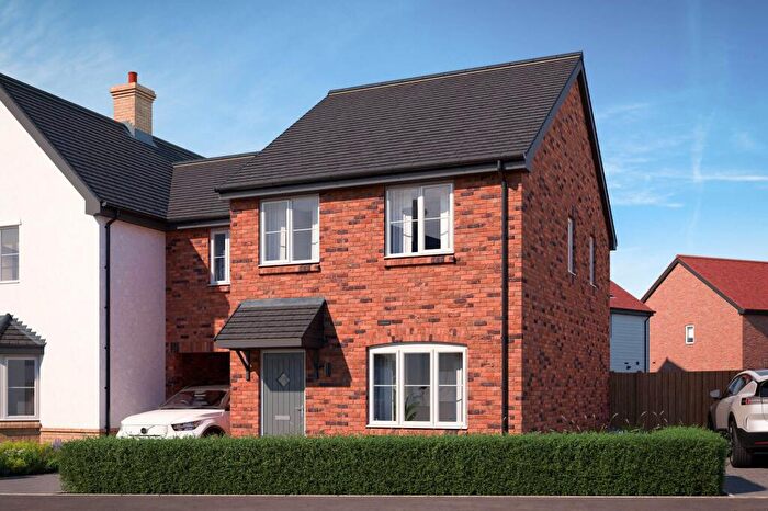 3 Bedroom Link Detached House For Sale In Westerfield Road, IP4
