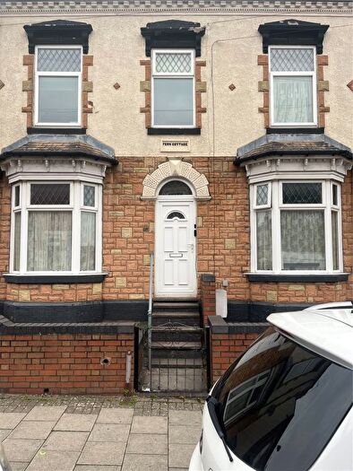 3 Bedroom End Terrace House For Sale In Fernley Road, Birmingham, West Midlands, B11