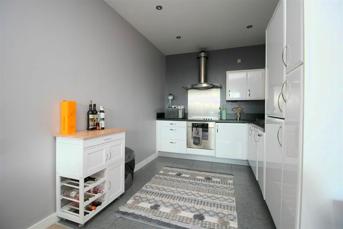 1 Bedroom Flat To Rent In The Orb, Carver Street, Jewellery Quarter, B1