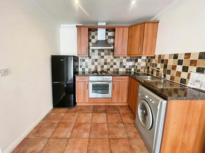 1 Bedroom Flat To Rent In St Andrews Court, Calcutta Road, Tilbury, RM18