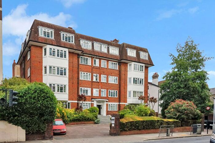 2 Bedroom Flat To Rent In Shoot Up Hill, Fordwych Court Shoot Up Hill, NW2