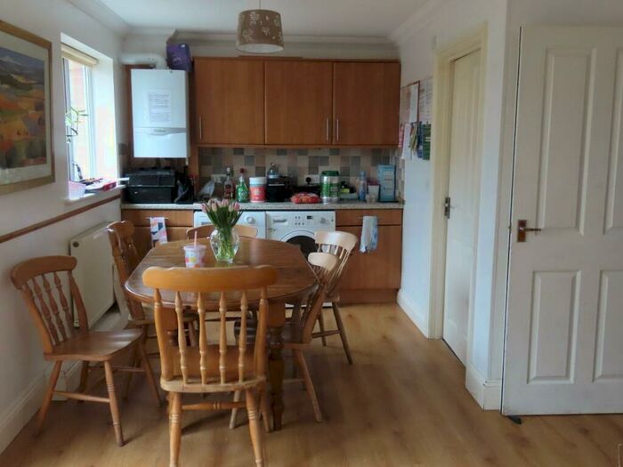 6 Bedroom Semi-Detached House To Rent In Danes Road, Exeter, EX4