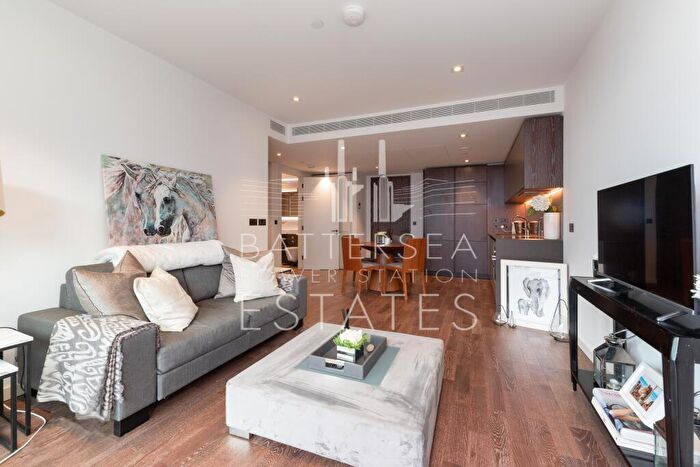 1 Bedroom Apartment To Rent In L-, Aurora Gardens, Battersea, SW11