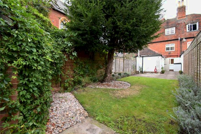 3 Bedroom Terraced House To Rent In Northgate Street, Devizes, Wiltshire, SN10