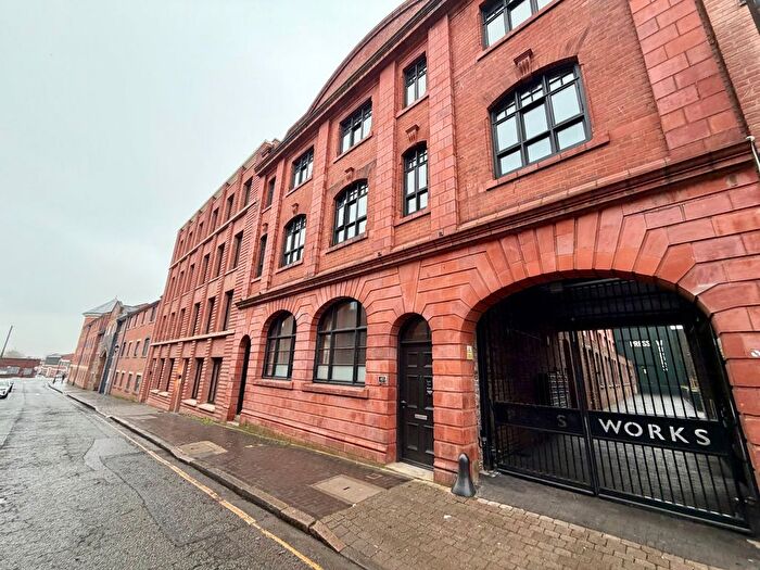 2 Bedroom Flat To Rent In Pressworks, - Northwood Street, Birmingham, West Midlands, B3