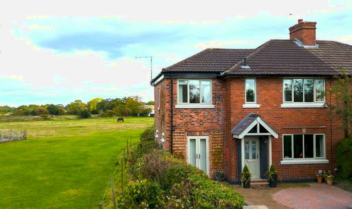 4 Bedroom House For Sale In Giantswood Lane, Hulme Walfield/Somerford Booths, CW12