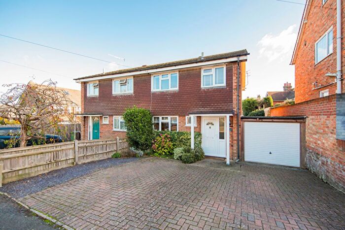 3 Bedroom Property For Sale In Beagles Wood Road, Tunbridge Wells, TN2