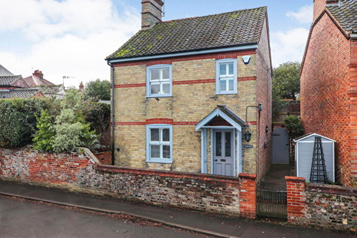 2 Bedroom Detached House For Sale In Staithe Road, Bungay, NR35