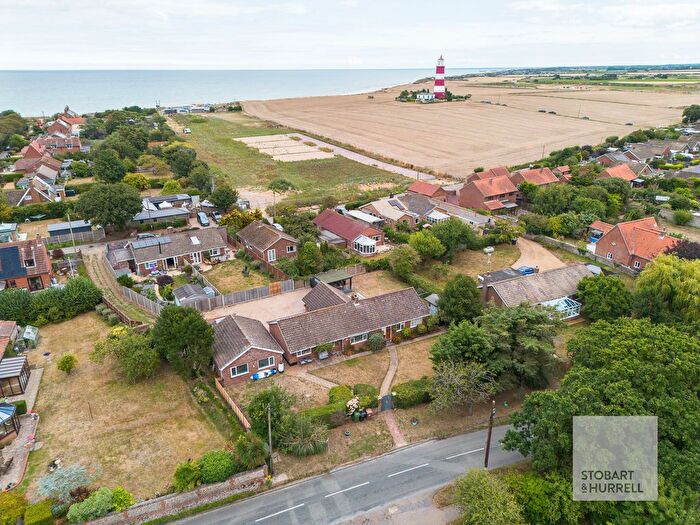 4 Bedroom Detached Bungalow For Sale In The Paddock, Happisburgh, Norfolk, NR12