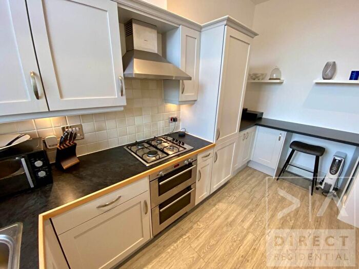 1 Bedroom Apartment To Rent In Horton Crescent, Epsom, KT19