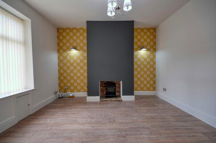 4 Bedroom Terraced House To Rent In Harwood Street, Sunnyhurst Area, Darwen BB3