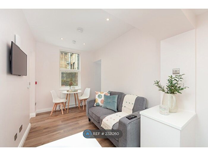 2 Bedroom Flat To Rent In Lower Oldfield Park, Bath, BA2