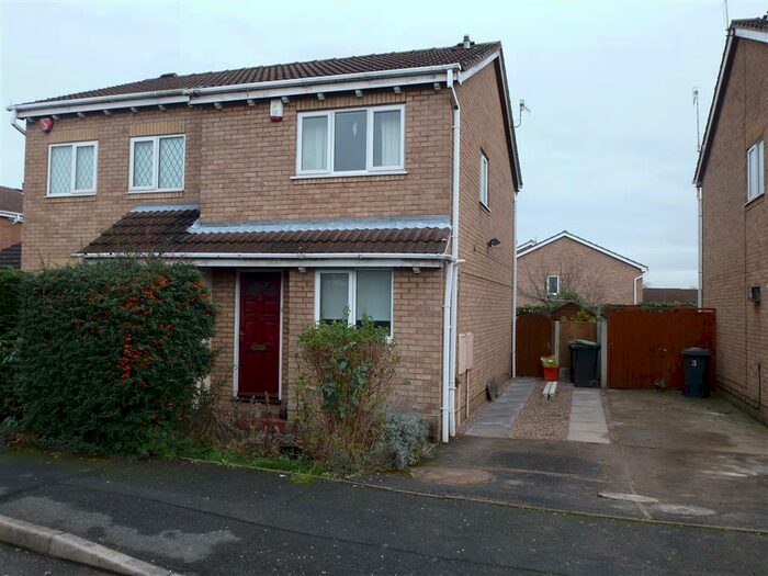 3 Bedroom Property To Rent In Goodman Close, Giltbrook, Nottingham, NG16