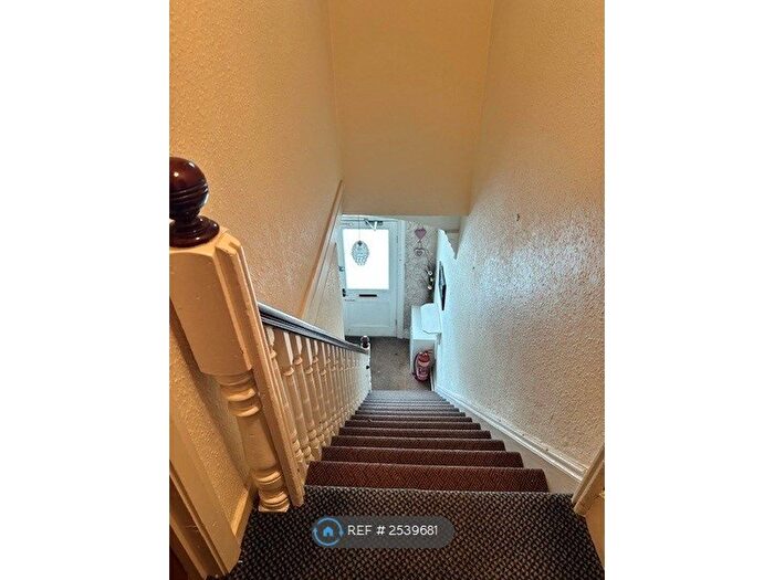 1 Bedroom Flat To Rent In Meadowbank, Belper, DE56