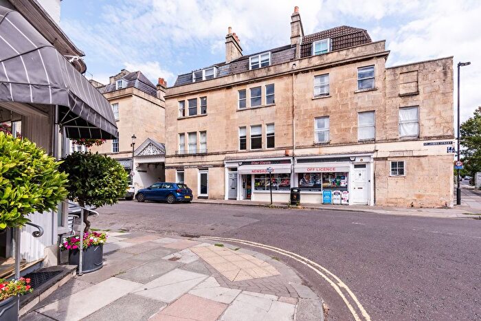 3 Bedroom Maisonette For Sale In St James's Street, Bath, BA1
