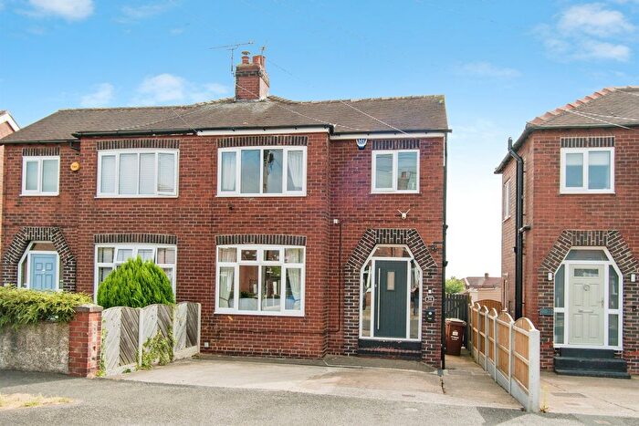 2 Bedroom Semi Detached House For Sale In Illingworth Avenue, Normanton, WF6