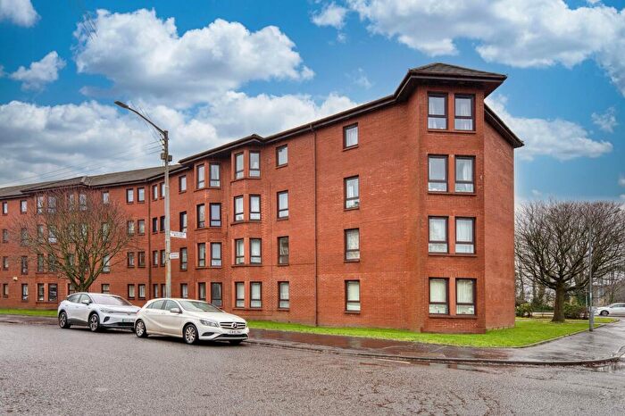2 Bedroom Flat For Sale In Durward Court, Flat /, Shawlands, Glasgow, G41