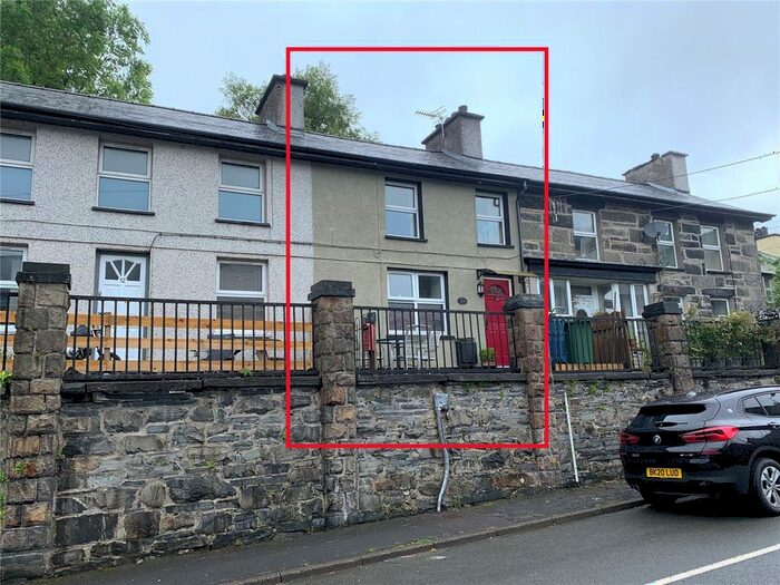 2 Bedroom Terraced House For Sale In Glan Y Pwll Road, Blaenau Ffestiniog, Gwynedd, LL41