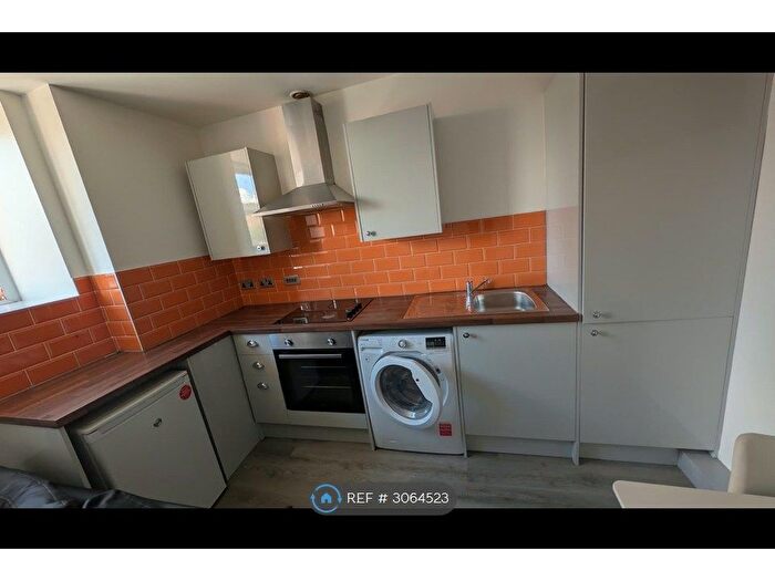 1 Bedroom Flat To Rent In Springfield House, Barnsley, S70