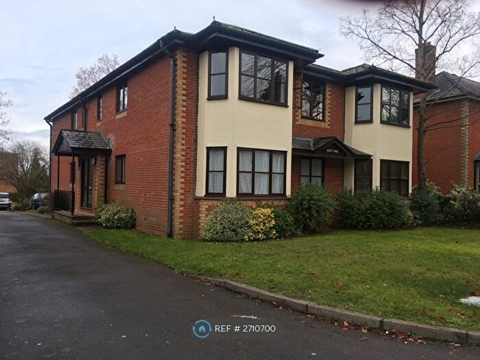 Studio To Rent In Penlee House, Woking, GU22
