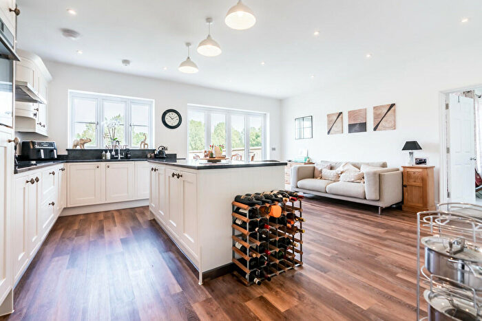 5 Bedroom Detached House For Sale In Loddon, NR14