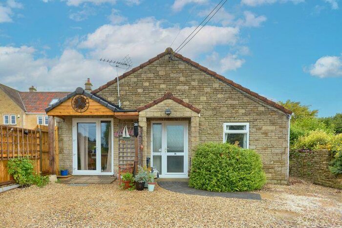 3 Bedroom Detached Bungalow For Sale In Lower Westwood, BA15