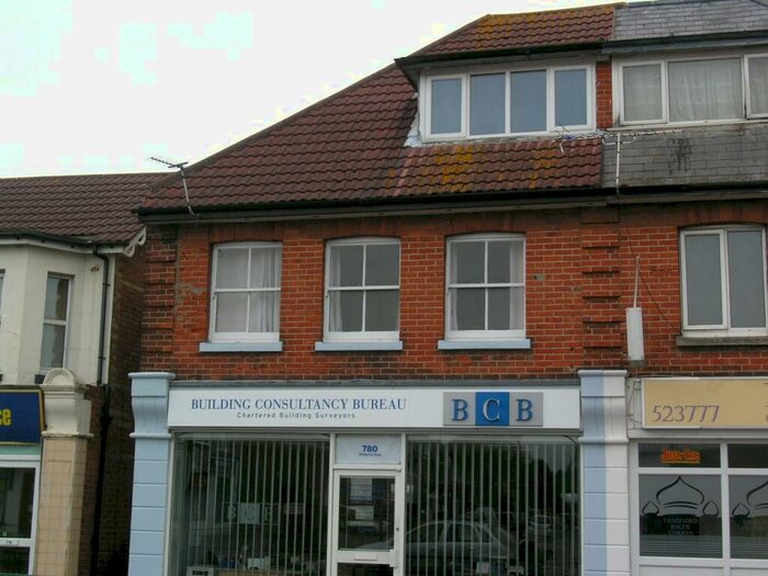 3 Bedroom Flat To Rent In Bedroom Flat In Moordown, BH9