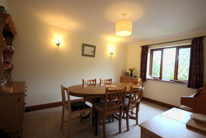 5 Bedroom Detached House For Sale In Kingswood Rise, Four Marks, GU34