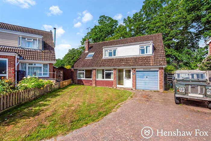 4 Bedroom Detached House For Sale In School Road, West Wellow, Hampshire, SO51